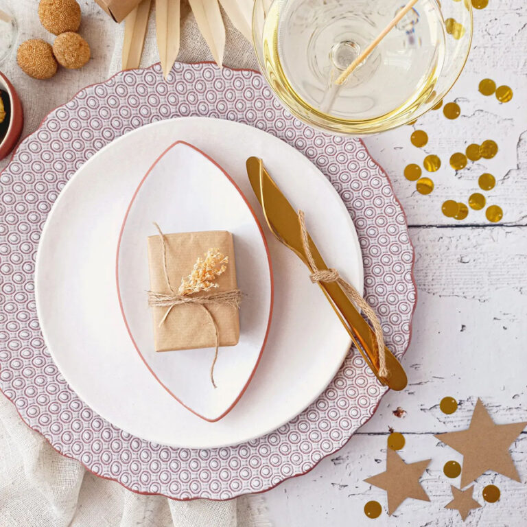 Storage & Decorative